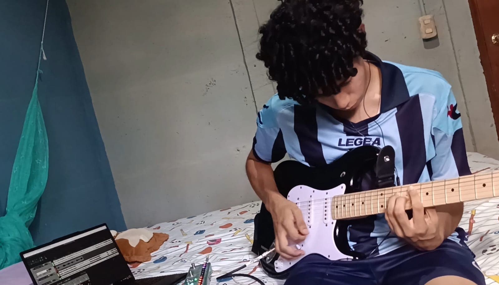 Play the Guitar